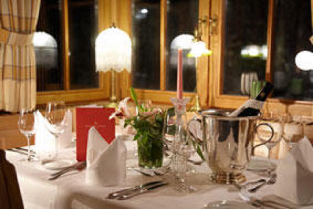 Hotel Restaurant Cafe Rapp Konigsfeld im Schwarzwald Luaran gambar